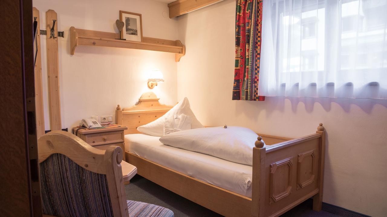 Haus Battisti Hotel Sankt Anton am Arlberg Luaran gambar