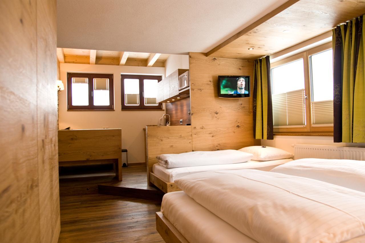 Haus Battisti Hotel Sankt Anton am Arlberg Luaran gambar